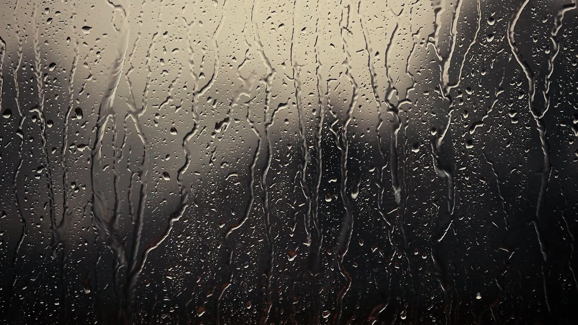 Free rain overlay 421810926 from Adobe Stock.